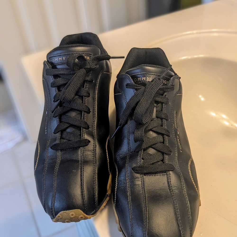Tommy Hilfiger Men's Black Sneakers